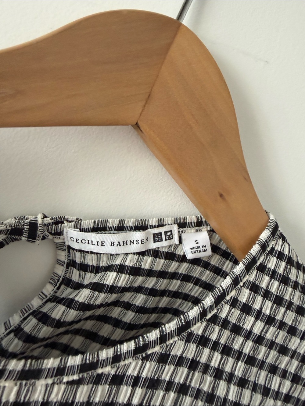Cecilie Bahnsen x Uniqlo Black & White Gingham Ruffle Sleeveless Top - Picture 6 of 6